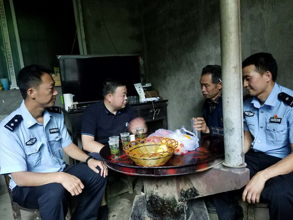 警营榜样