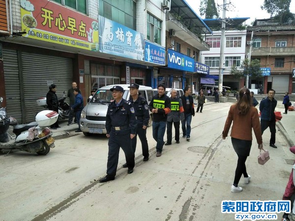 汉王所:强化治安管控全力维护辖区社会稳定 (1).jpg