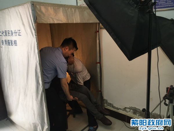5、【为民解忧显真情 贴心服务暖民心】 (4).jpg