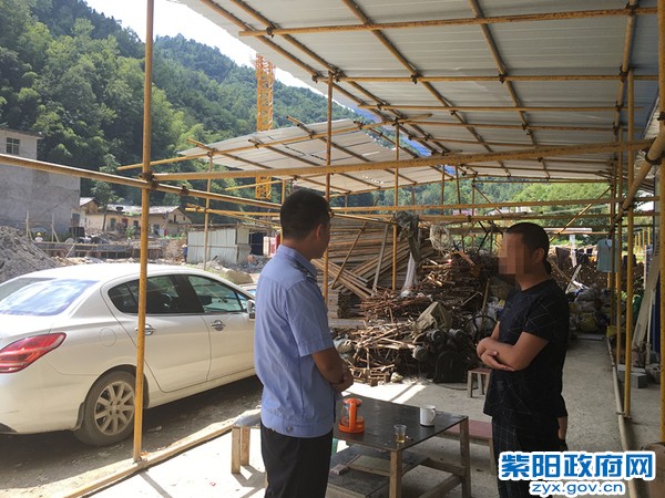 双桥所:迅速开展治安隐患“大排查大检查大整治”行动 (2).jpg