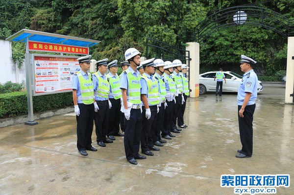 交警大队:组织民(协)警开展安全防护教育培训.JPG