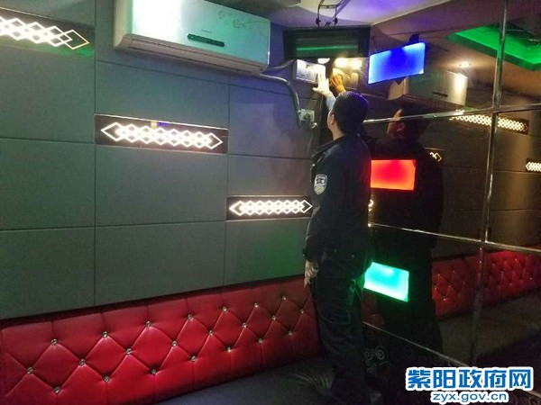 毛坝所:全警出动提前着手 开展节前安全大检查 (2).jpg