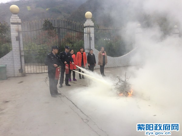 洄水所：消防演练.jpg
