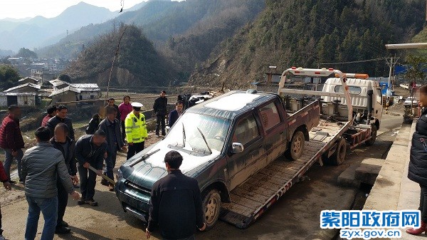 1、【治理“黄标车”出战果】2.jpg